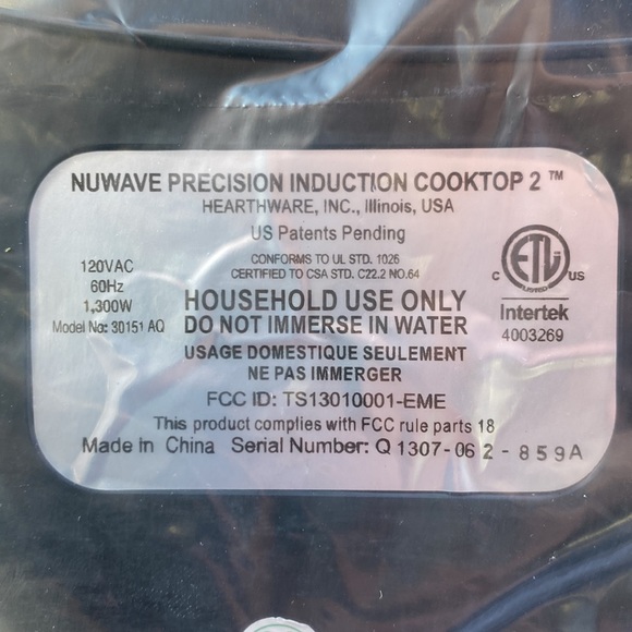 NuWave Precision Portable Induction Cooktop 2 - 1300W - Picture 4 of 4